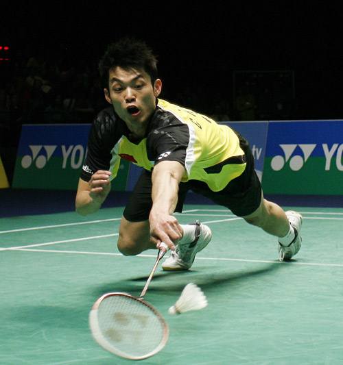 开云体育在线-日本羽毛球队轻取英格兰羽毛球队，李宗伟统治全场