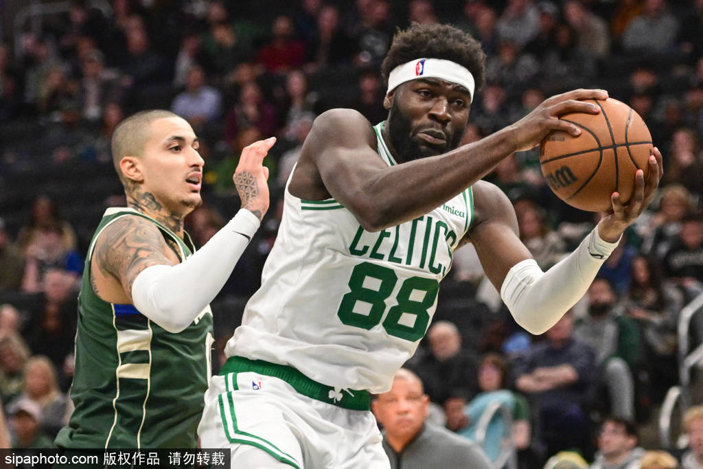 开云官方app入口-凯尔特人表现抢眼，轻松过关